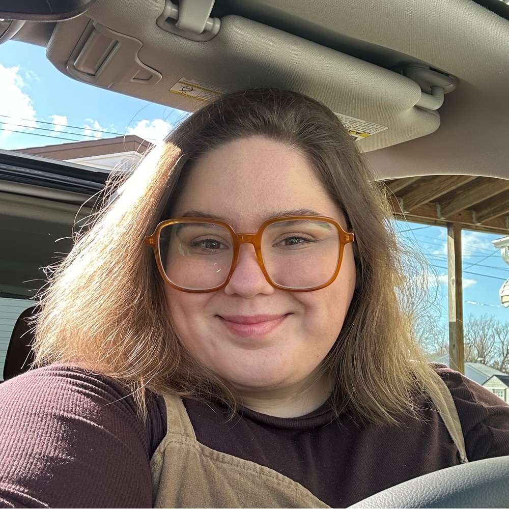 Meet your Posher, Deanna
